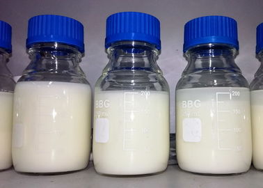 Pengemulsi Makanan E475 PGE155 Ester Poligliserol Dari Asam Lemak Penggunaan Es Krim Dan Kue